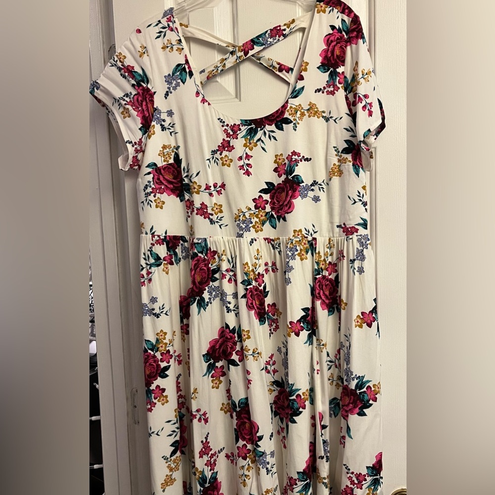 Tori’s dress! Perfect for special occasions or just a night out!